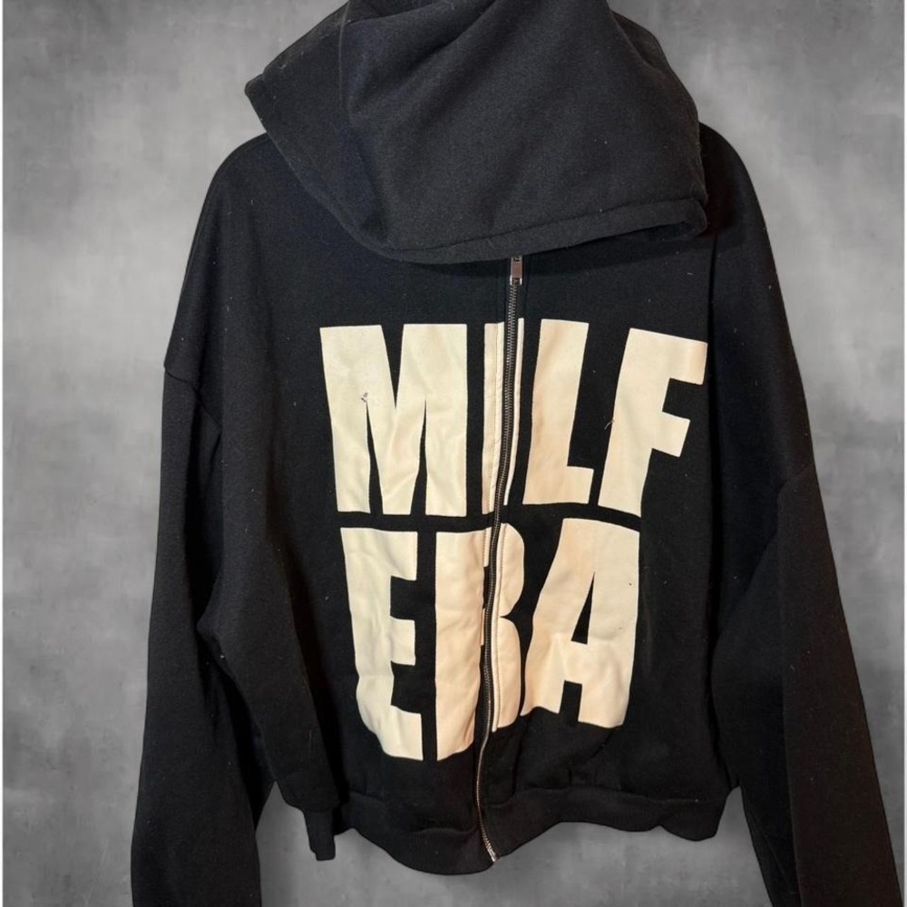 Sumwon Black Milf Era Graphic Zip Up Hoodie Oversized Cropped Streetwear Medium